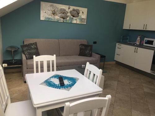 Legerova 33 Apartments Прага Экстерьер фото